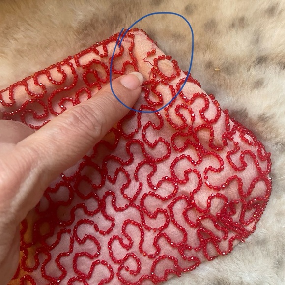 Vintage 1950s/60s Red Beaded Clutch Purse
- Made in Belgium for Lazarus - Picture 5 of 9